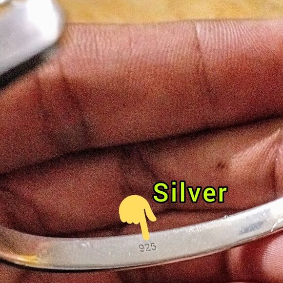 Manssion Silver Cuff, Sterling SilverUptown ll collection - Picture 4 of 6